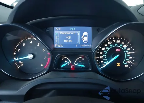 2013 Ford Escape S z USA, uszkodzony, nr VIN 1FMCU0F74DUB64352